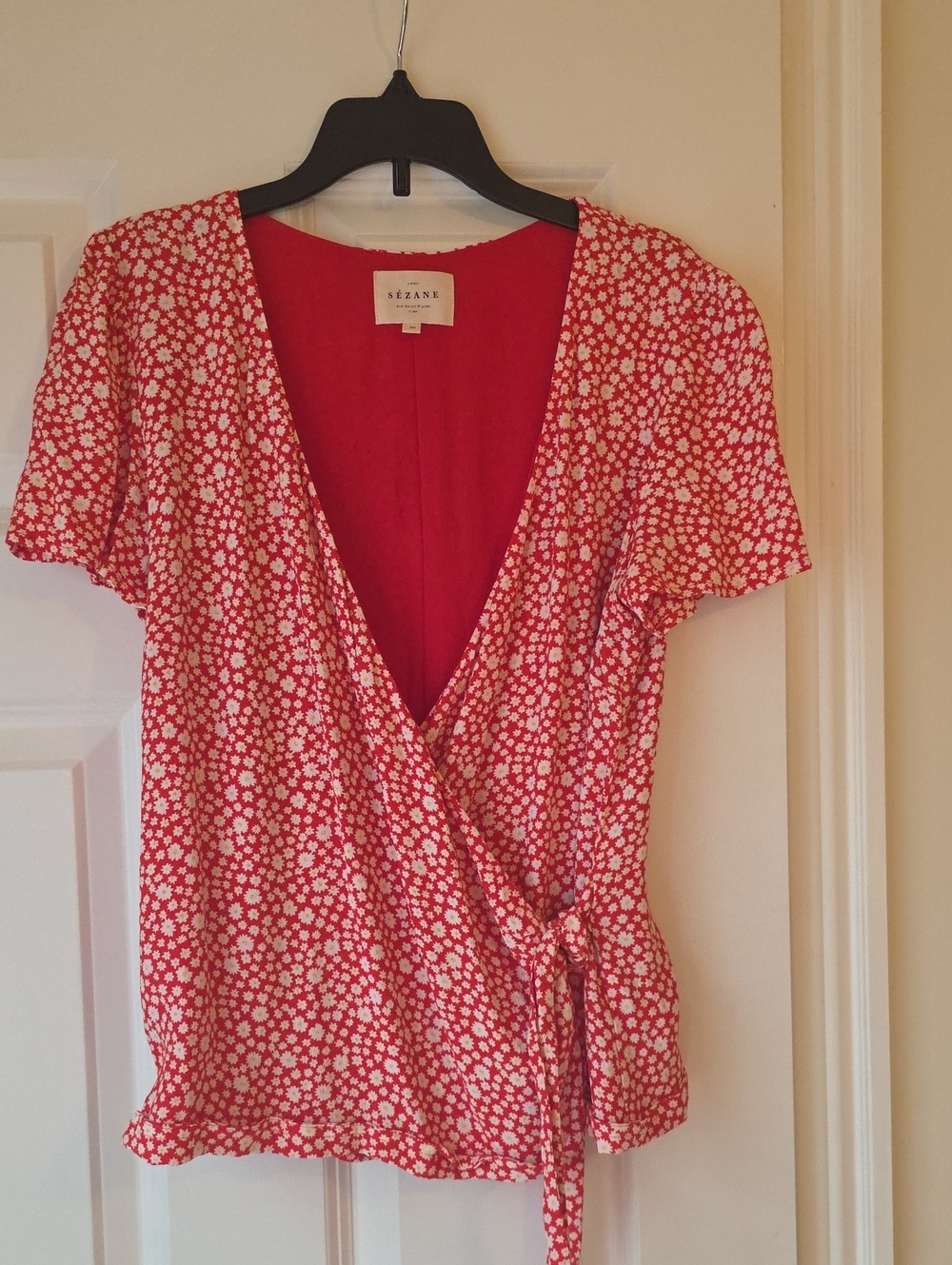 Sezane Red Floral Wrap Top with White Daisies SIZE 38